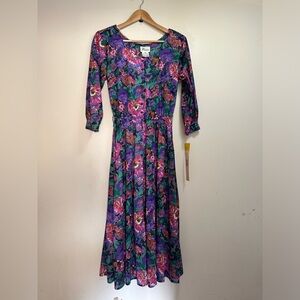 Vintage Darian Midi Dress Floral cottage Button front 3/4 Sleeve dress Size 8